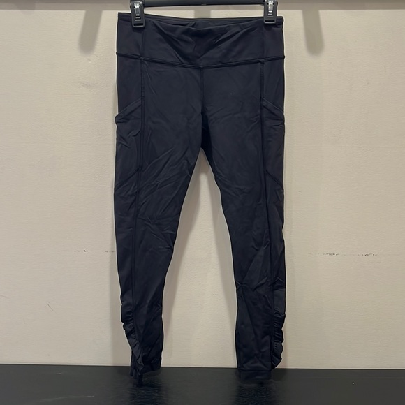 lululemon athletica Pants - Lululemon Black Ruched Ankle Leggings